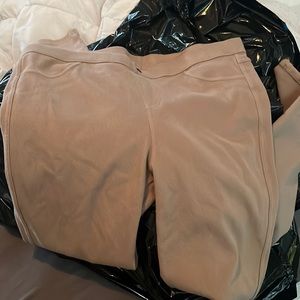 Vera Wang khaki leggings